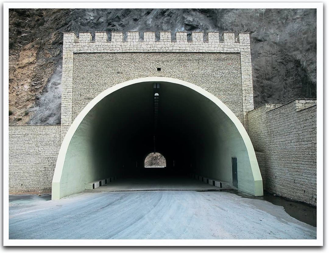 Постройка Ашильтинского автодорожного тоннеля